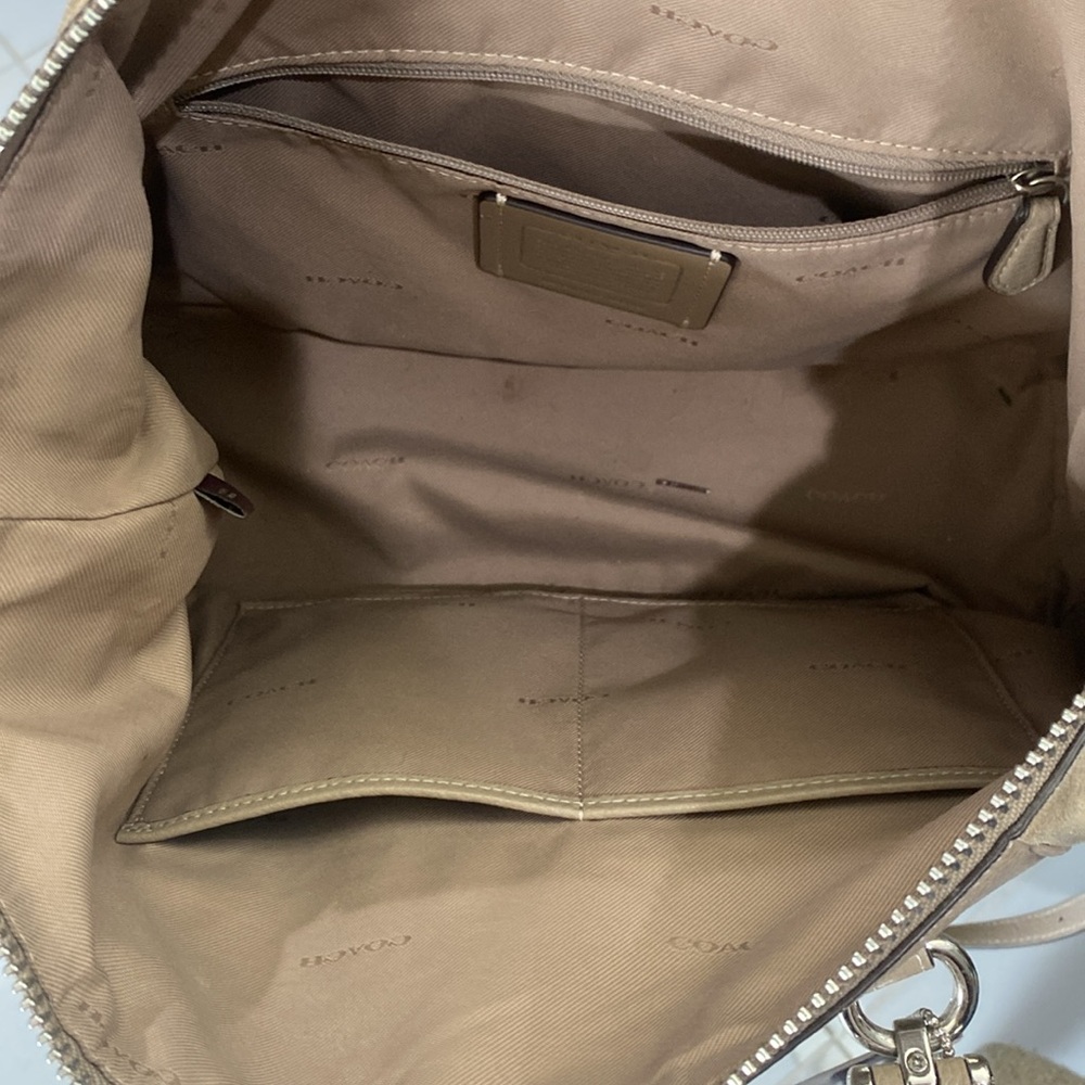 Coach Purse - Picture 3 of 8